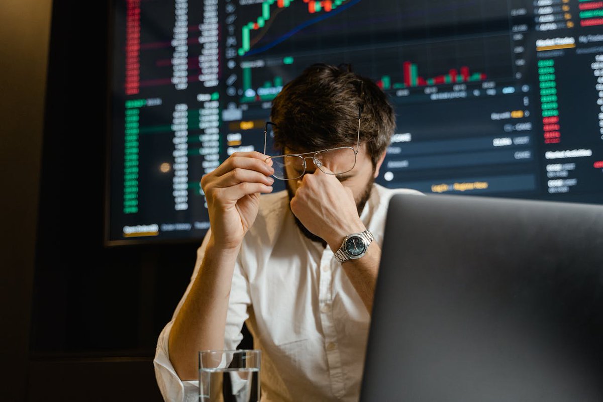 Escândalos no Sistema Financeiro